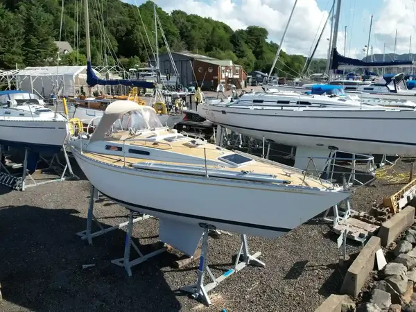 1979 She 33 for sale at Miles Stratton Marine